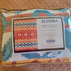 Beacon Sedona Bedspread & 2 Reg. Pillow Shams
